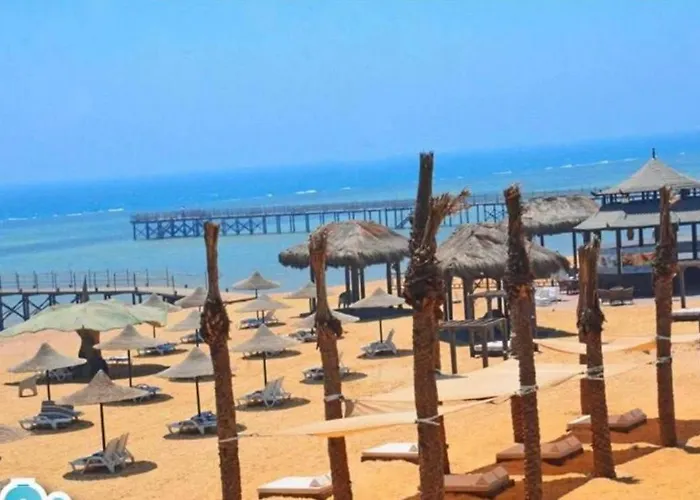 Mohamed Afifi Bluebay - Families - Ground 2 Bed