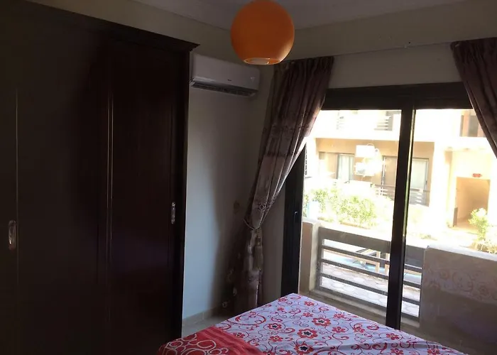 Mohamed Afifi Bluebay - Families - Ground 2 Bed Daire